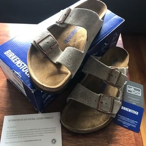 Birkenstock - Brand New Arizona Slide Sandal size 9 (EU 40)